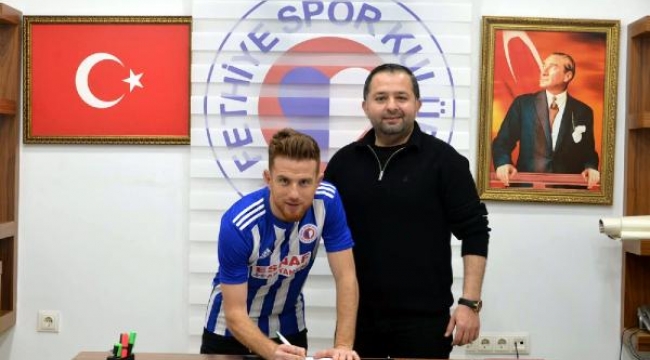 Umut Kaya Fethiyespor'da