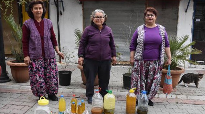 Atık yağları toplayıp, hayvanlara mama alıyorlar