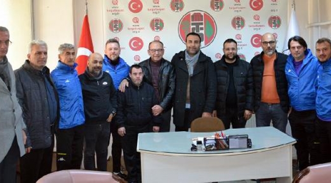 Turgutluspor'da Nadir Arıkan imzayı attı