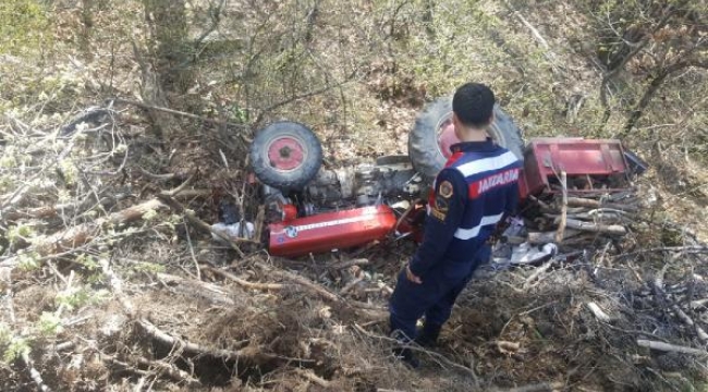 Edremit'te traktör devrildi, sürücü yaralandı, eşi öldü