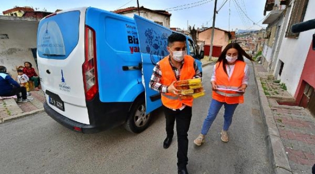 İzmir'de 600 bin kişiye iftar yemeği dağıtılacak