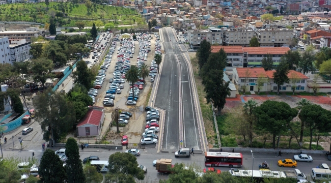 Konak'ta trafiği rahatlatacak yeni yol hazır