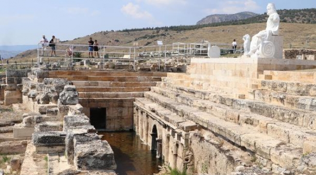 Gizemi çözülen 'Hades'in Cehennem Kapısı, ziyarete açıldı