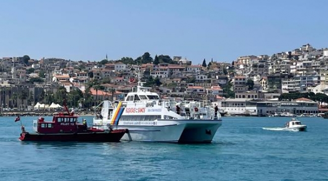 Kuşadası'ndan Sisam'a giden vapurda büyük panik