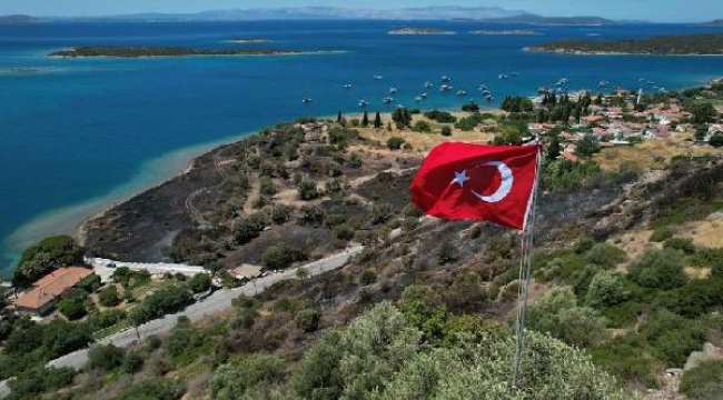 Çeşme'de yanan alan dronla görüntülendi