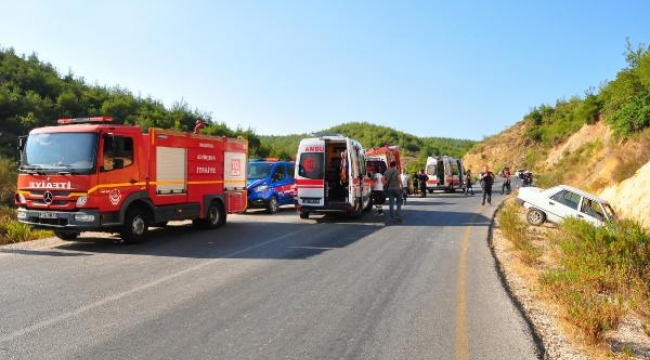 Aynı saatte aynı yerde 3 ayrı kaza: 1'i ağır, 5 yaralı