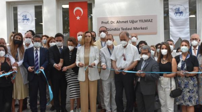 Dokuz Eylül Üniversitesi gündüz tedavi merkezi yenilenip hizmete açıldı