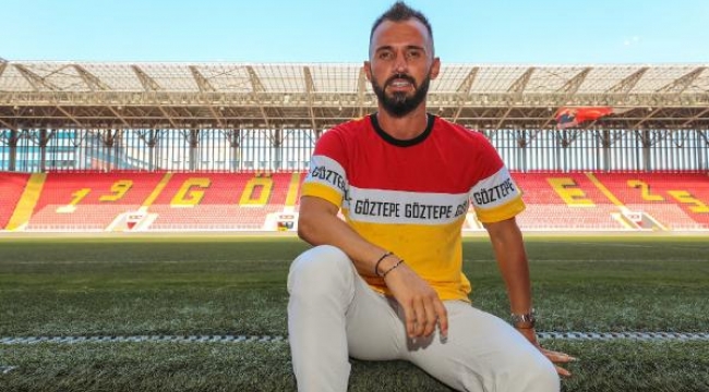 Göztepe Emre Çolak'ı resmen transfer etti