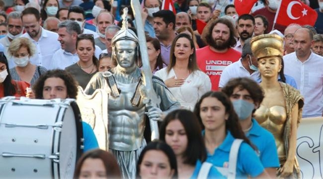 Festival heyecanı Efes Selçuk'u sardı