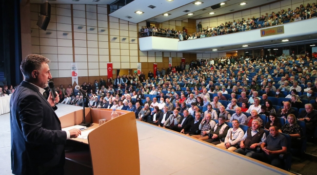 Bayraklı'da, iki mahallenin kentsel dönüşüm planlarına büyük ilgi