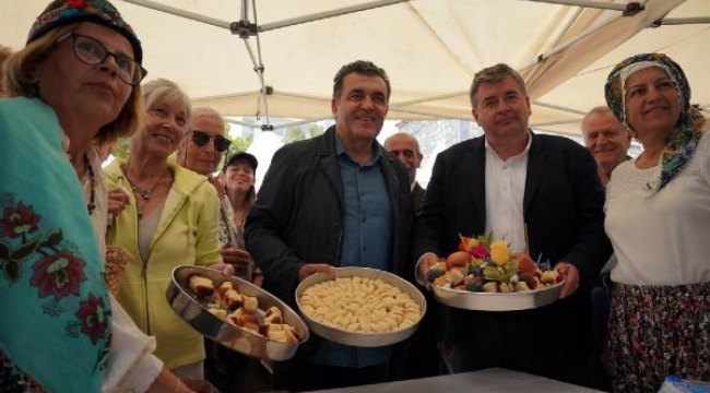 İzmirliler Çeşme Belediyesi Germiyan Festivali'nde buluştu