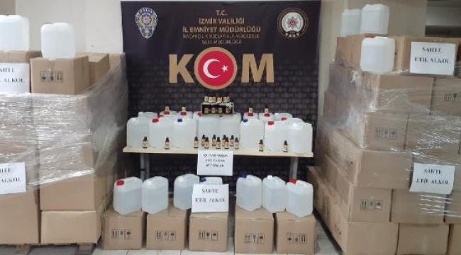 İzmir'de 12 bin litre 'sahte etil alkol' ele geçirildi