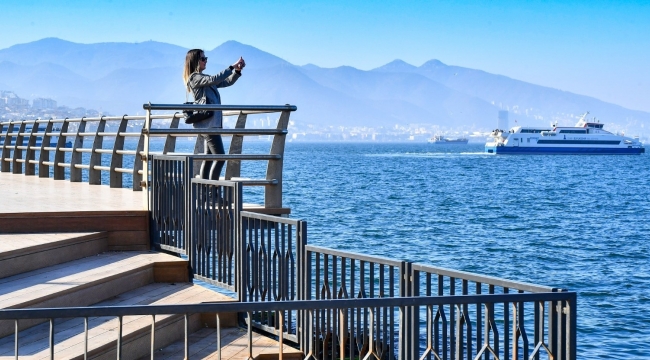 "İzmir Deniz Kıyı Tasarım" projesi kapsamında yeni seyir terası