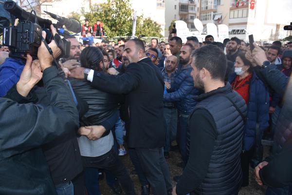 Kılıçdaroğlu'nun İzmir ziyaretinde arbede!