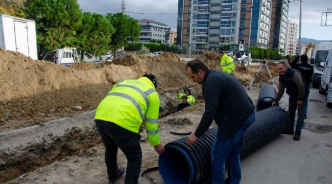 Menemen Sanayi Sitesi'ne 660 metrelik yağmur suyu hattı