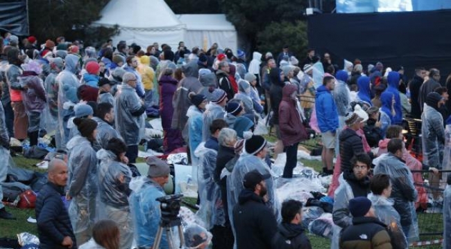 Anzaklar, Gelibolu'da 'Şafak Ayini' ile anıldı