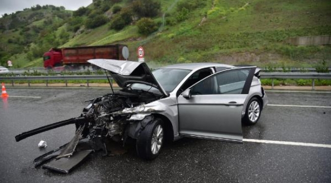 Balıkesir Milletvekili Canbey, trafik kazası geçirdi