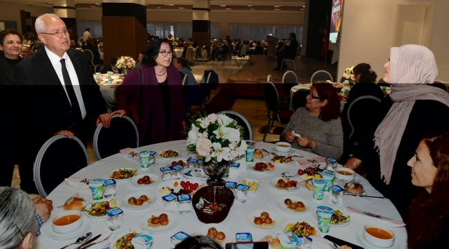 Başkan Selvitopu, şehit yakınları ve gazilerle iftarda buluştu