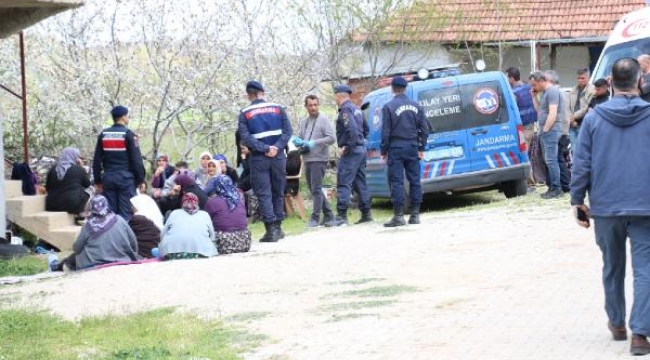 Dram! Yatalak eşini tüfekle öldürüp, intihar etti