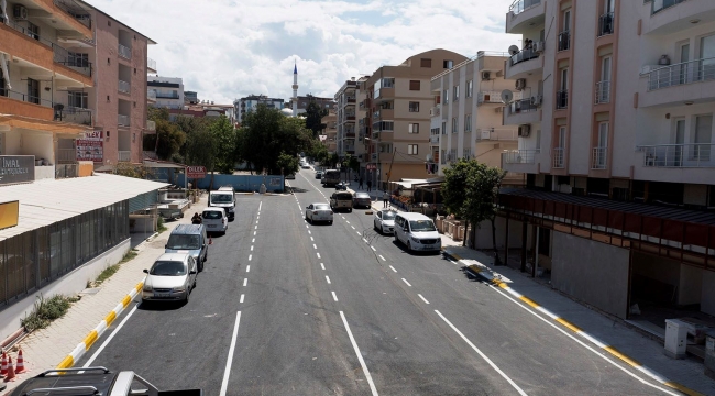 Kuşadası Belediyesi, Cumhuriyet Mahallesi'nin 22 sokağını yeniledi