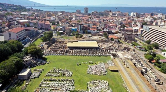 Smryna Agorası'nda gymnasium tespit edildi