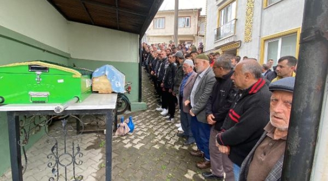 Hayatını kaybeden anne ve oğlu son yolculuğuna uğurlandı