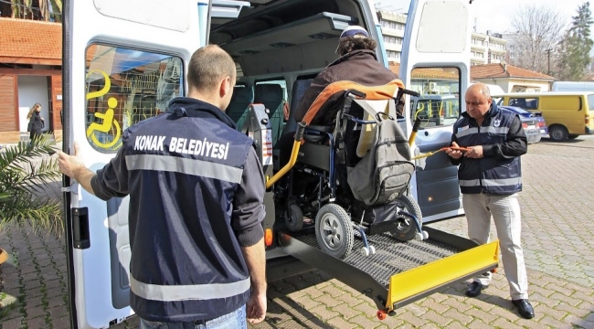 Konak Belediyesi, engelli bireyleri seçim sandığına ücretsiz taşıyacak