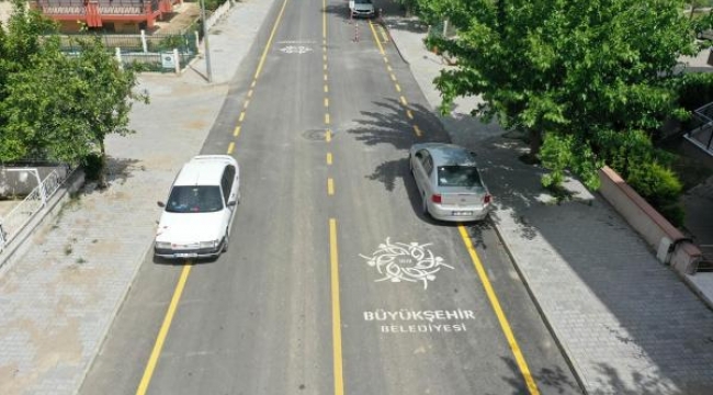 Kuyucak Yunus Emre Caddesi yenilenerek trafiğe açıldı