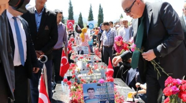 Soma maden faciası şehitlerini anma günü