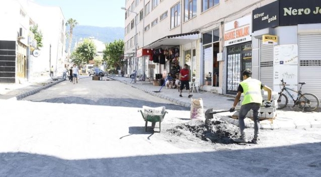 Başkan Günel talimat verdi! Güzelçamlı'nın sokakları yenileniyor