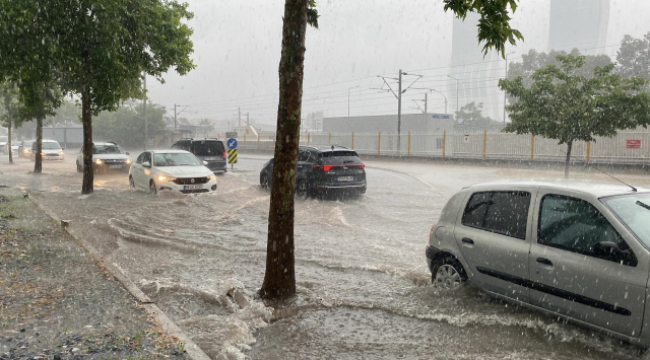 İzmir için 'kuvvetli' yağış uyarısı