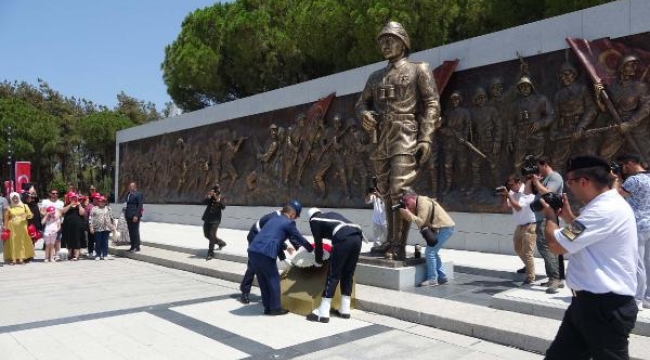 Çanakkale Şehitler Abidesi'nde 15 Temmuz anması