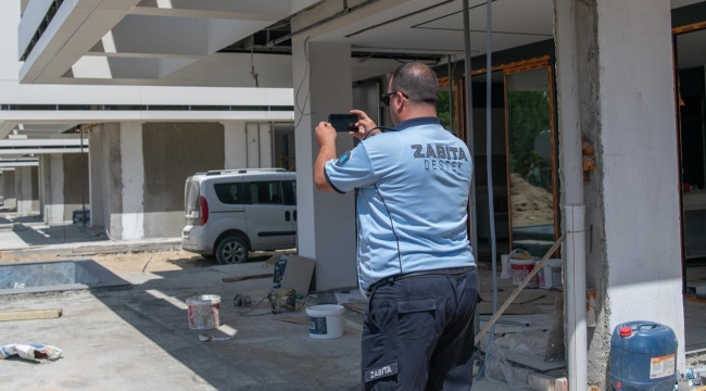 Kuşadası'nda inşaat yasaklarına uymayanlara ceza yağıyor