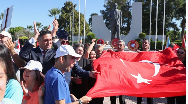 Aliağa, kurtuluşunun 101. yılını halkın katıldığı törenlerle kutladı