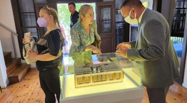 Yerli ve yabancı turistlerin gözde rotası Atatürk'ün evi oldu