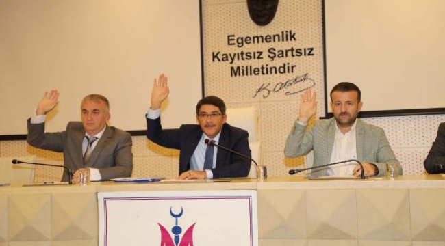 Şehzadeler Balediyesi'nin 2024 yılı mali hazırlık bütçesi 900 milyon TL oldu