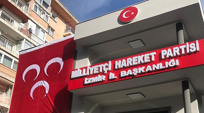MHP İzmir'de profesörler görevde