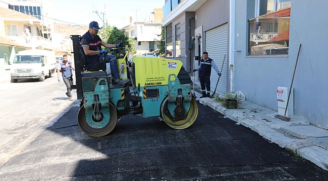 Bayraklı'da yollar yenileniyor