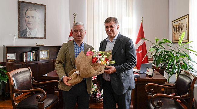 Başkan Tugay: Amacımız günü kurtarmak değil