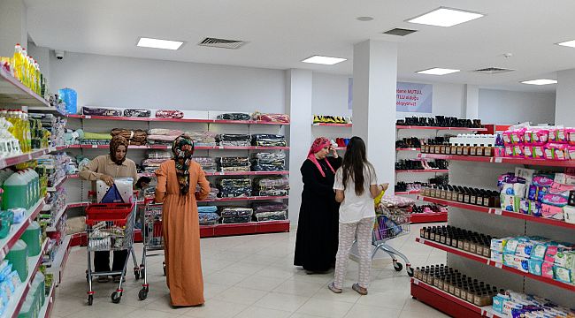 Bornova'da İlk Kent Market kapılarını açtı