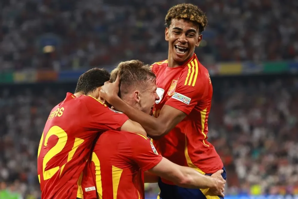 EURO 2024'te ilk finalist İspanya