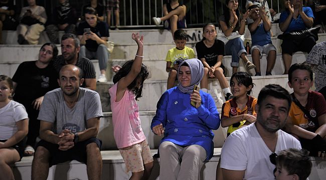 Çamdibi Atatürk Parkı'nda yaz konseri