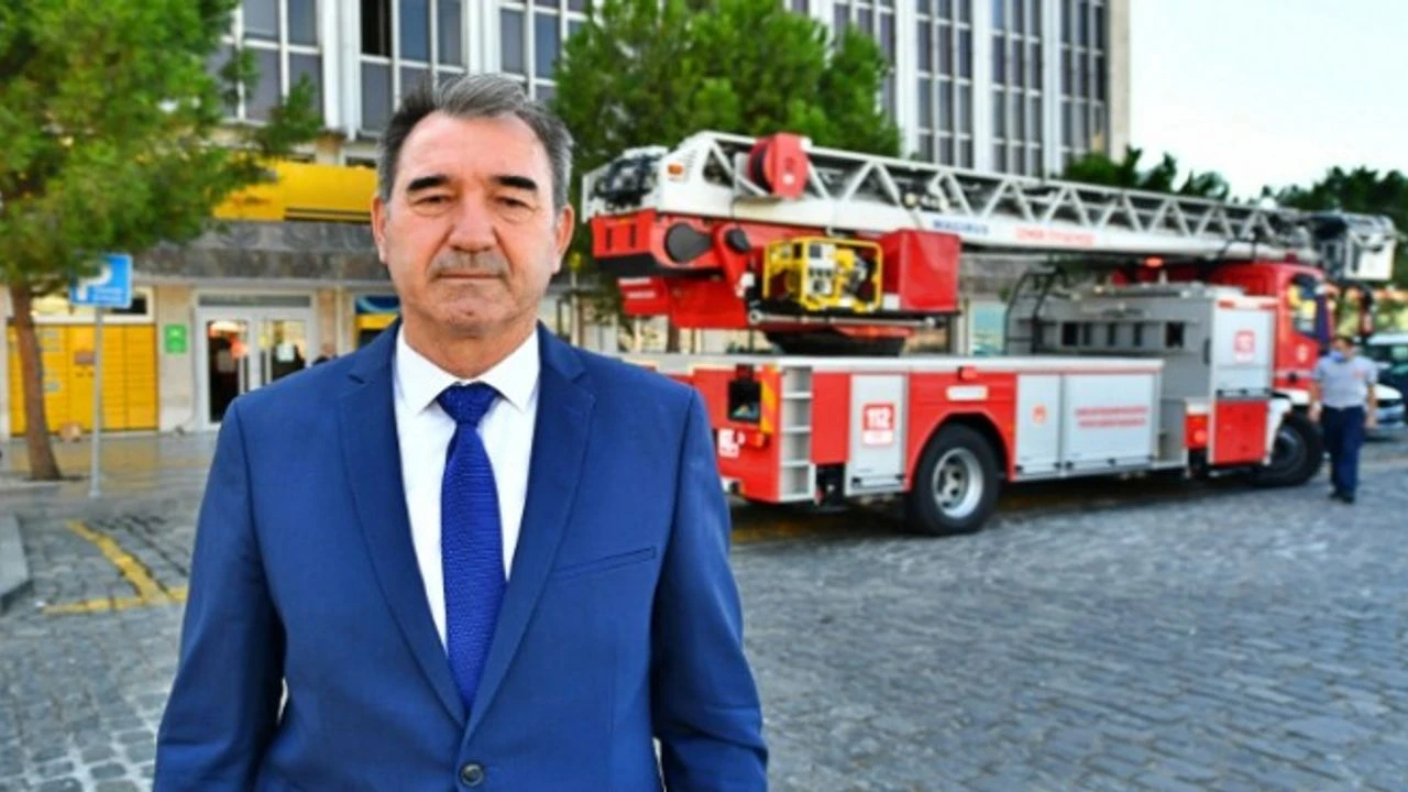 İtfaiye Daire Başkanı İsmail Derse görevden alındı