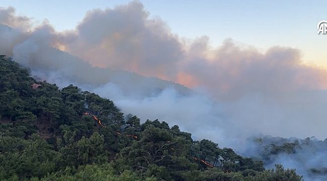 İzmir Yamanlar'daki yangına havadan tekrar müdahale başladı