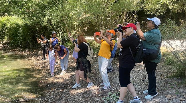 Kadınlar, Mor Kadraj'la fotoğraf çekmeyi öğrenecek