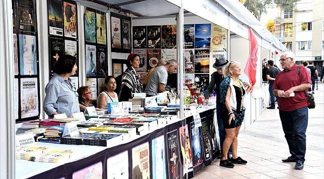 Edebiyat rüzgarı Bornova'da esecek