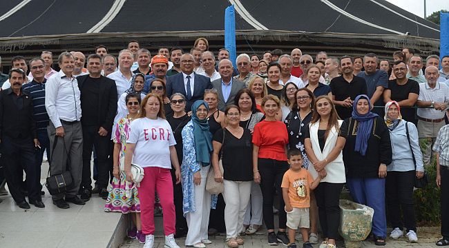 İzmir'deki Aydınlılar kahvaltı ve keşkek etkinliginde buluştu 