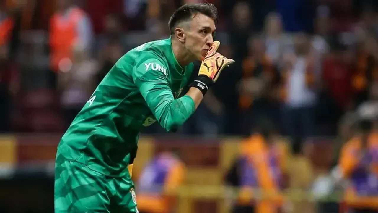 Fernando Muslera sokak satın aldı!