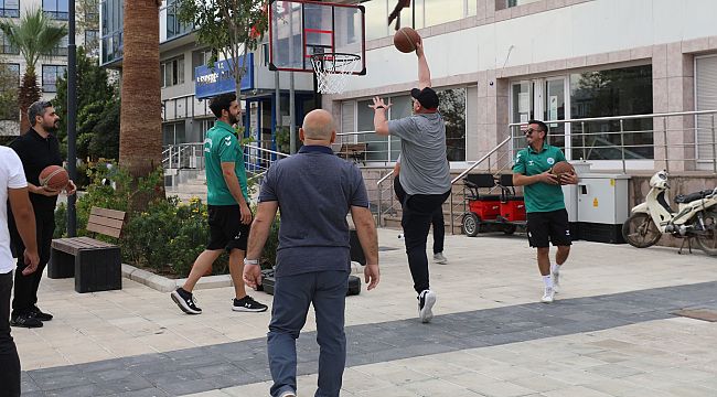 Menderes'te Basketbol Şöleni Var