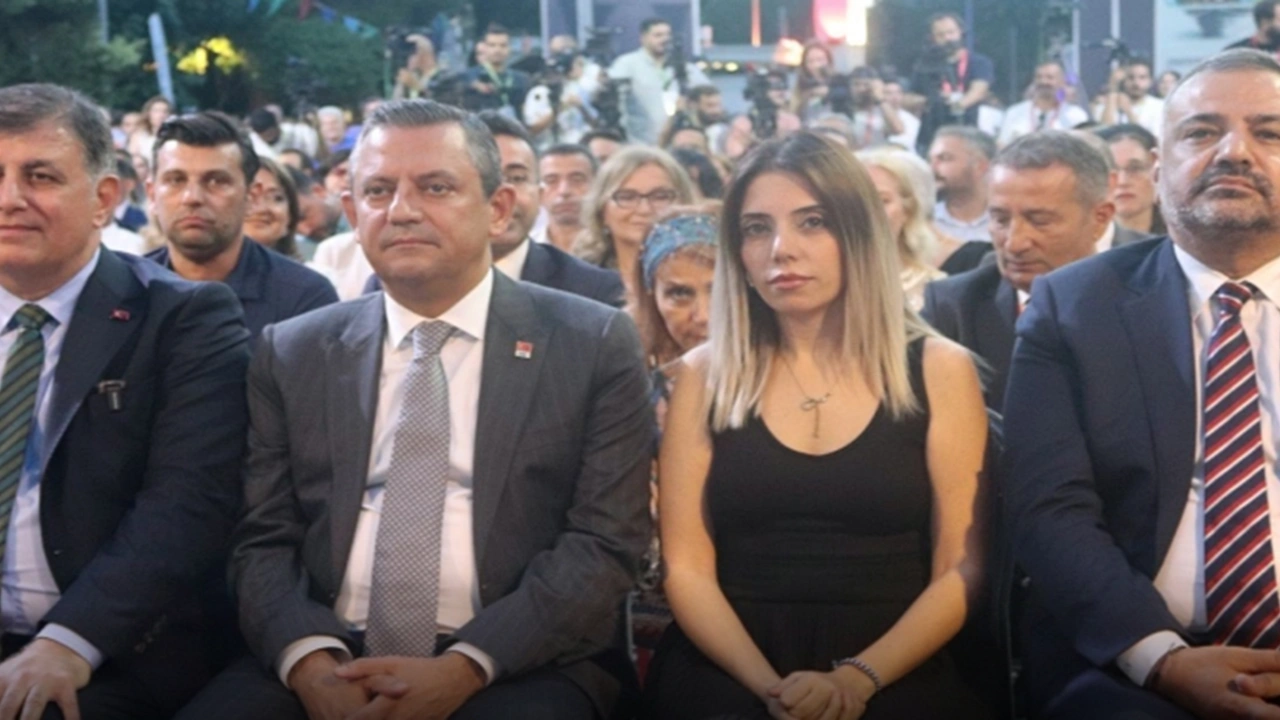 Dilruba'dan Özel'e sert yanıt: "Yuh, yalana gel!"